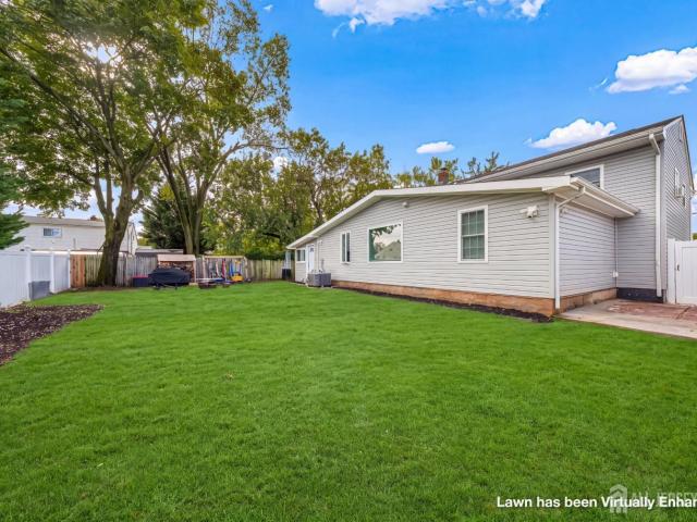 313 Suttons Lane