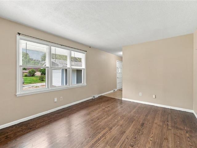 313 SW 18th Terrace