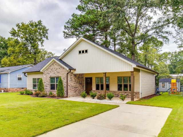 313 Rossclan Road