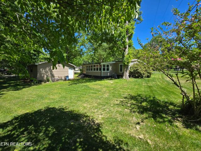 313 Rugby Rd