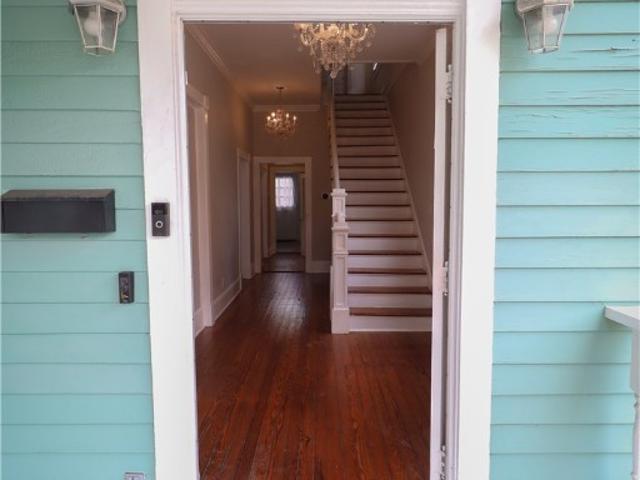 313 W 33rd Street