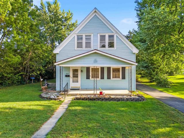 313 W First Street