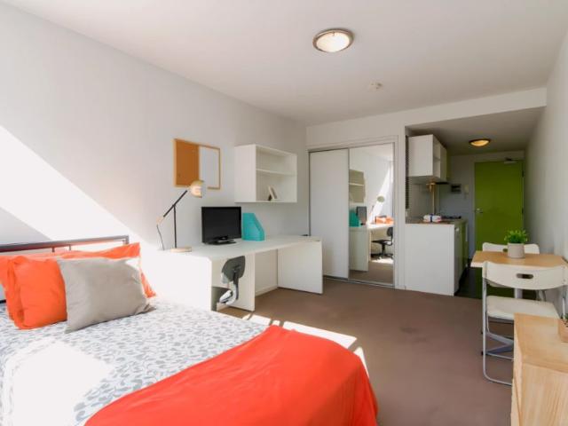 313 Waverley Road, Melbourne