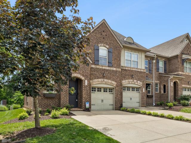 313 Windgrove Ter