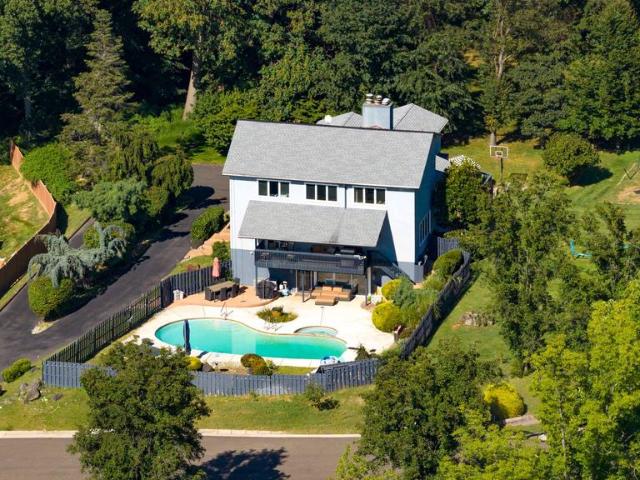 313 Wyndmoor Lane