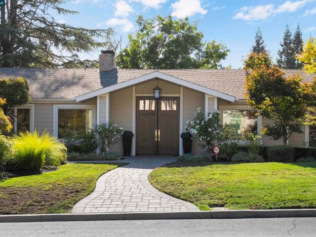 3144 Roundhill Rd