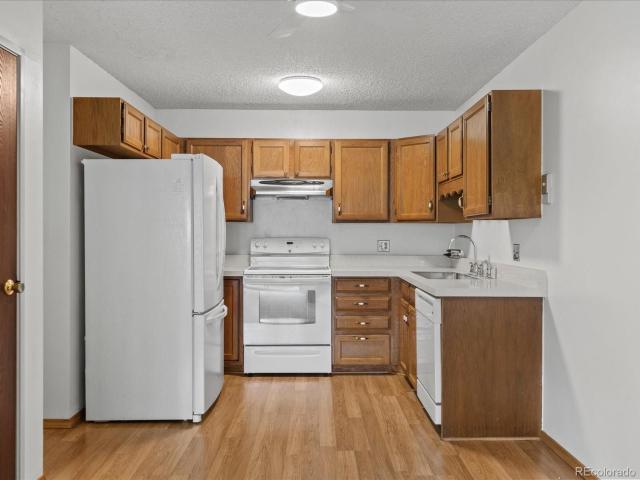 3144 S Wheeling Way # 209