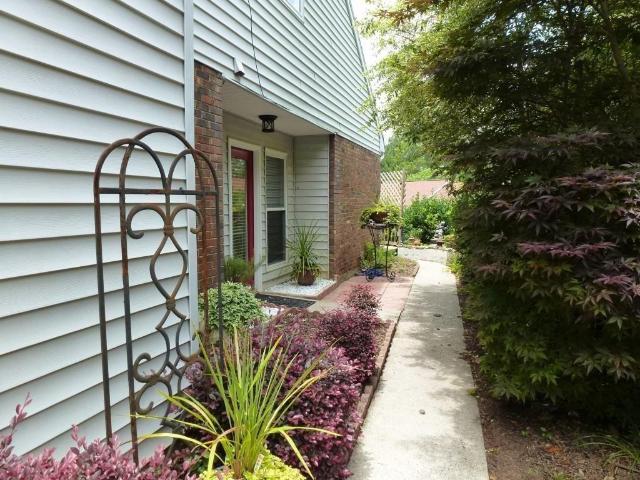 3145 Cape Circle