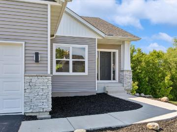 3148 Aaron Drive