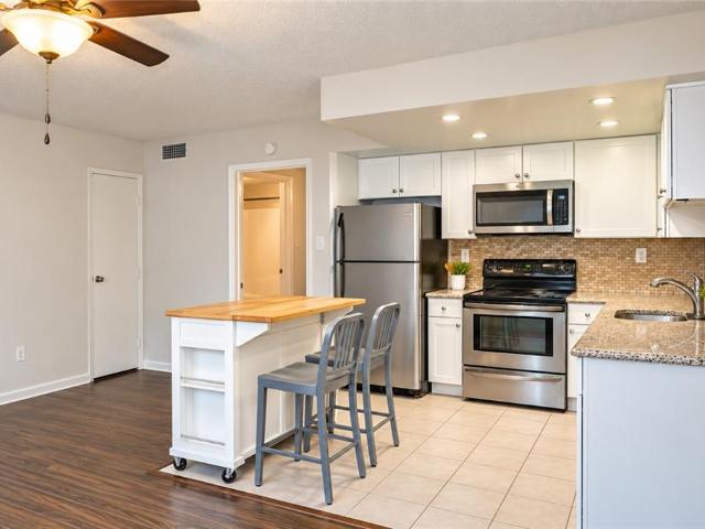 3149 Page AVE # 123