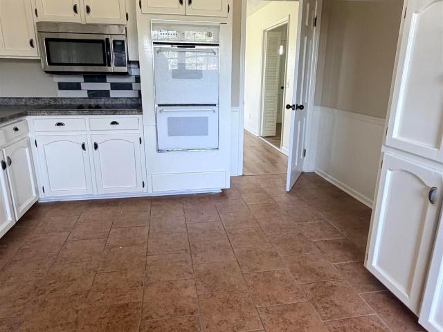 3140 Cedar Bluff Road