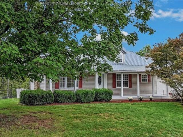 314 Cedar Crest Dr, Ripley, WV 25271