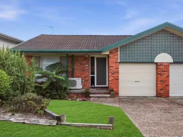 3/14 Charlotte St, Wallsend Apartment for rent Listed by Love.