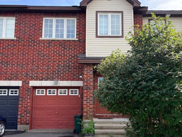 314 Amici Terrace Ottawa, ON K2S0J6