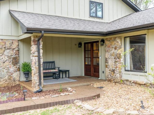 314 Doubletree Ln