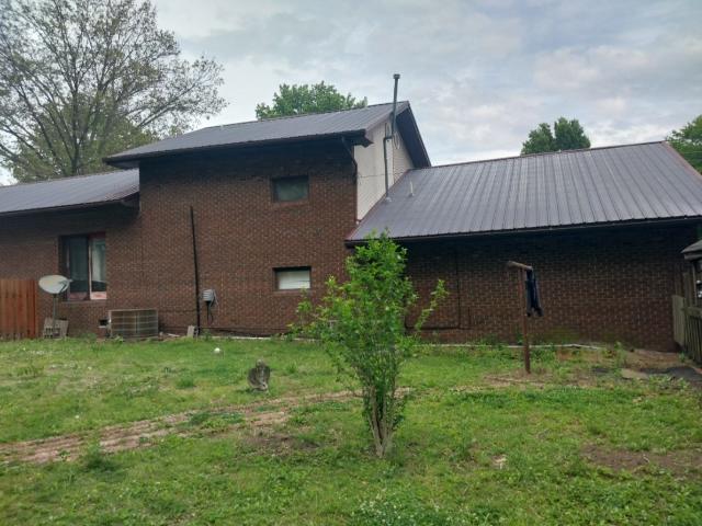 314 E 8th Street