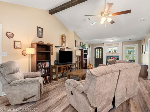 314 Mitzi Lane