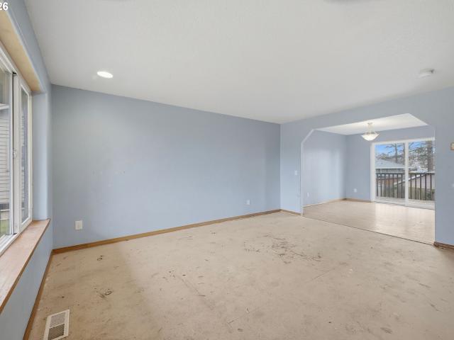 314 S 13TH ST