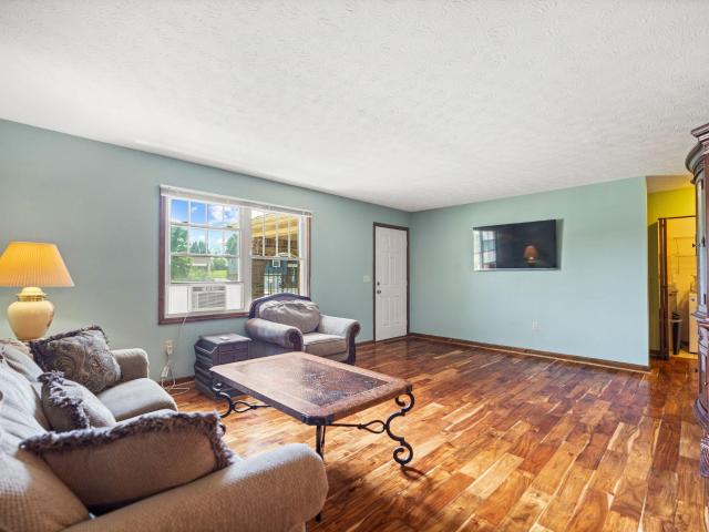 314 Saratoga Circle