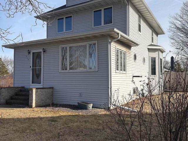 314 SUMMIT Street