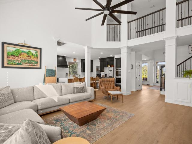 314 Ridge View Dr