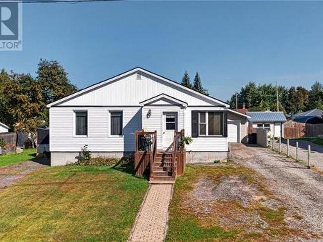 314 Tenth Avenue, Lively, ON, P3Y 1N7 house for sale | Listing ID 2130 | Royal LePage