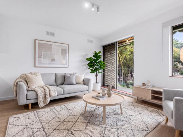 3/156 Whatley CrescentMaylands WA 6051, Australia