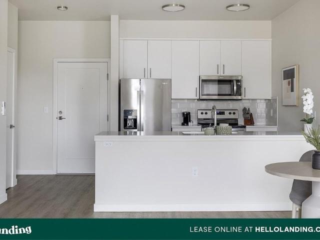 3158 SW 12th Ave 2 Bedroom Apartment for Rent at 3158 Sw 12th Ave, Portland, OR 97239 Homestead