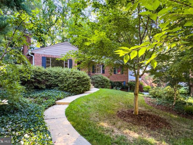 3159 Patrick Henry Drive