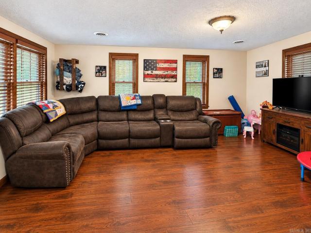 3150 hwy 62W