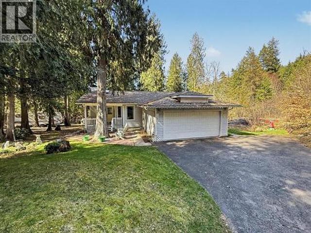 3150 Hama Road, Christina Lake, BC, V0H 1E0 house for sale | Listing ID 10383 | Royal LePage