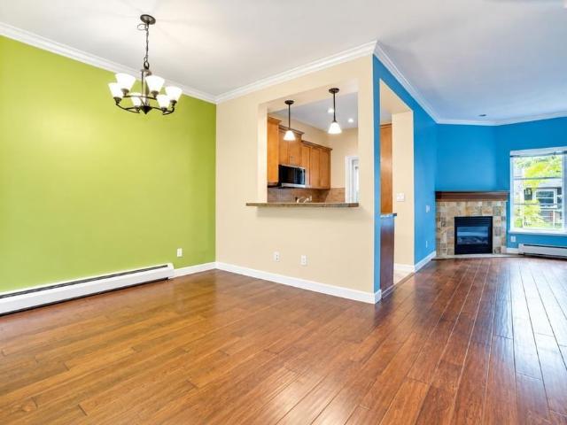 3150 Sunnyhurst Road town house — North Vancouver, BC 3 Bedroom 3 Bedroom