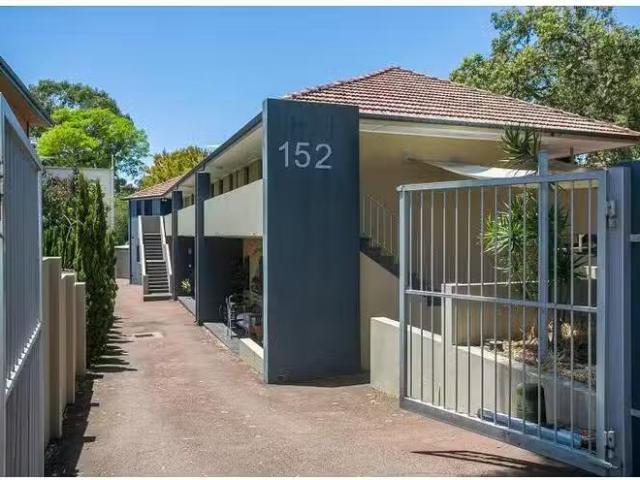 3/152 Broadway, Crawley, WA 6009