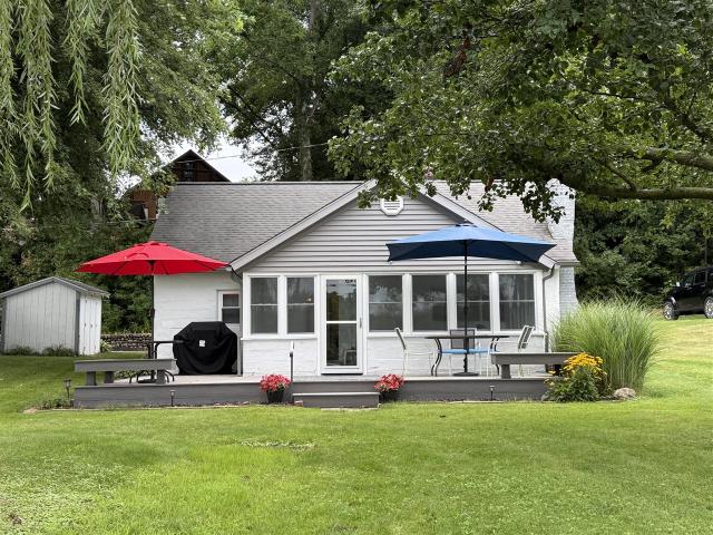 3152 Lake Drive