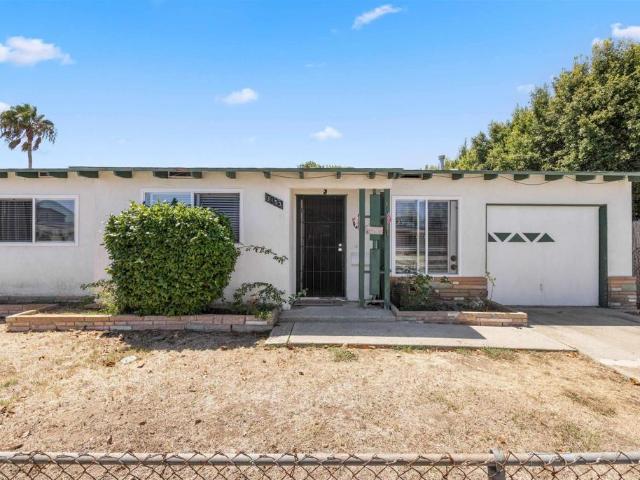 3153 Idlewild Way