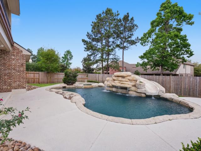 315 Arbor Ridge Ln, Conroe, TX 77384 | MLS #64642
