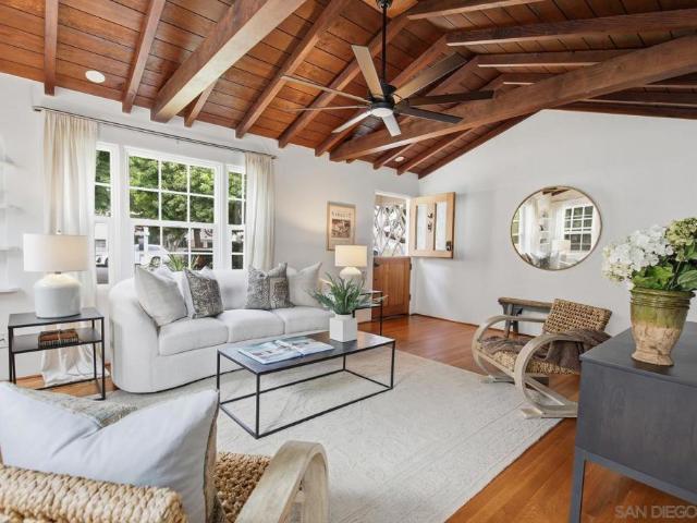 315 B Avenue