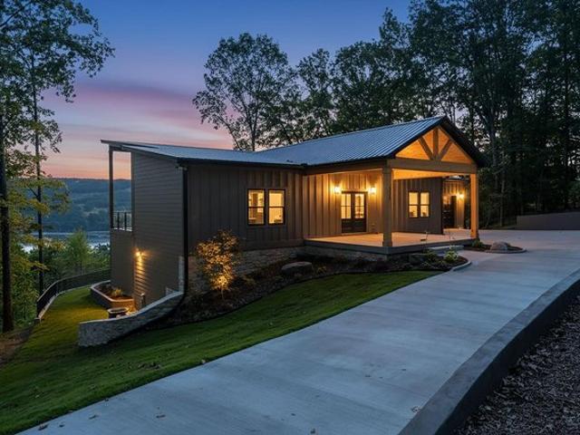 315 Browbend Dr, Guild, TN 37340