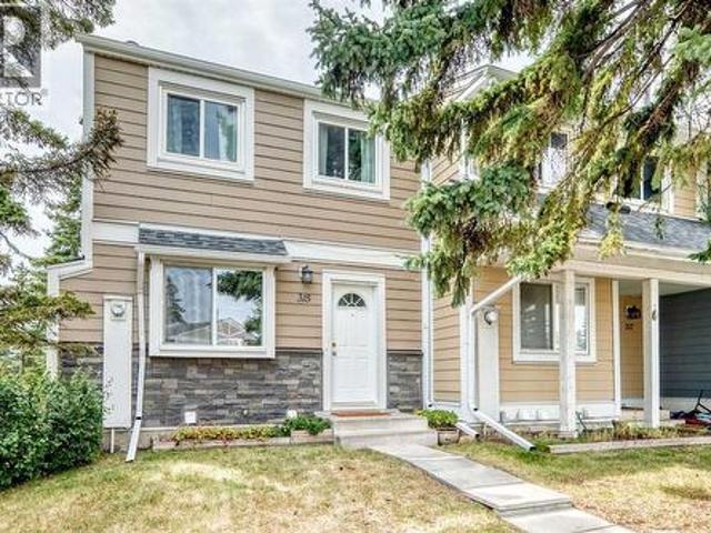 315 Georgian Villas Ne, Calgary, AB, T2A 7E1 townhouse for sale | Listing ID A2334 | Royal LePage