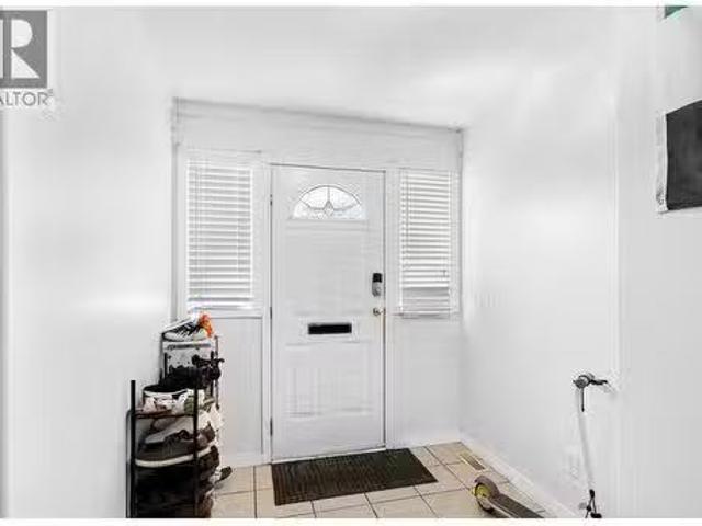 315 Gerstmar Road, Kelowna, BC, V1X 4A6 house for sale List.