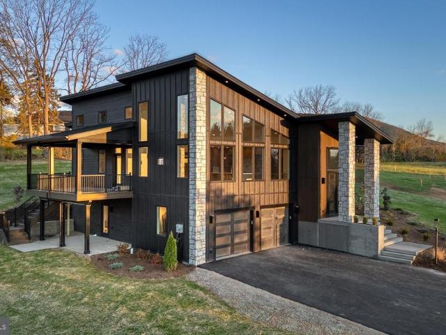 315 Farmhill Drive