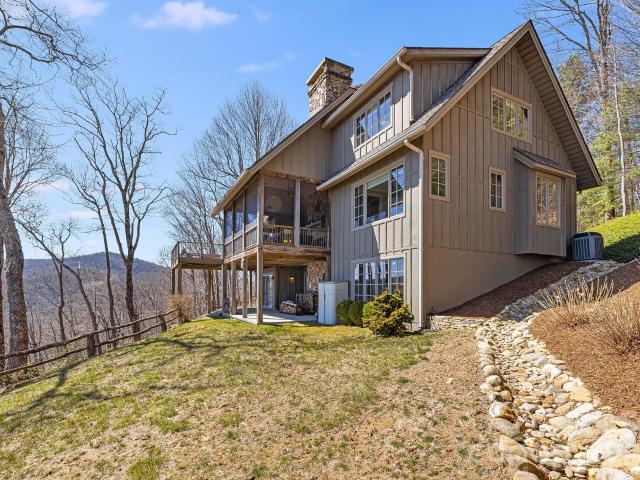 315 Jocassee Trail