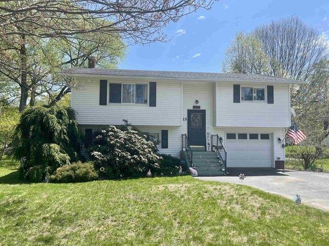 315 Jackson St, Newport City, VT 05855