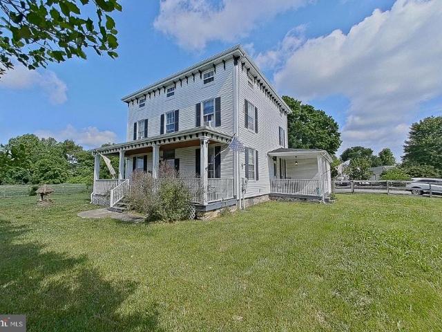 315 Maple Heights Lane