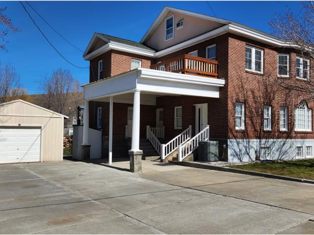 315 n gale st