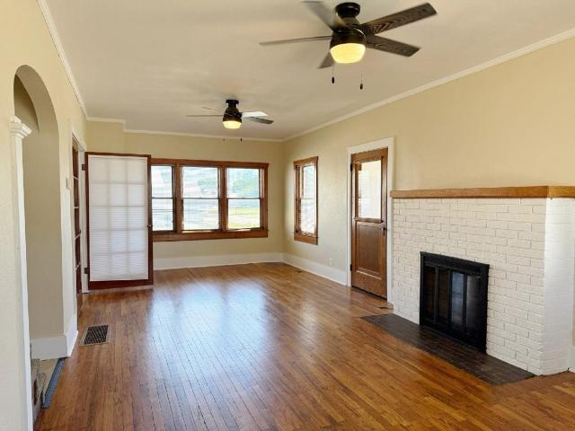 315 S Elson