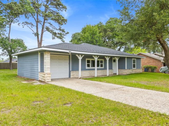315 Roundabout Rd, Huntsville, TX 77320 | MLS #18550