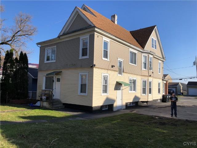 313 315 Robinson Street # 313