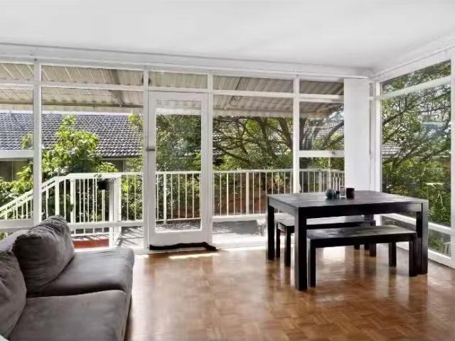 3/15 Ramsay Street, Collaroy Apartment for rent Listed by Pat.