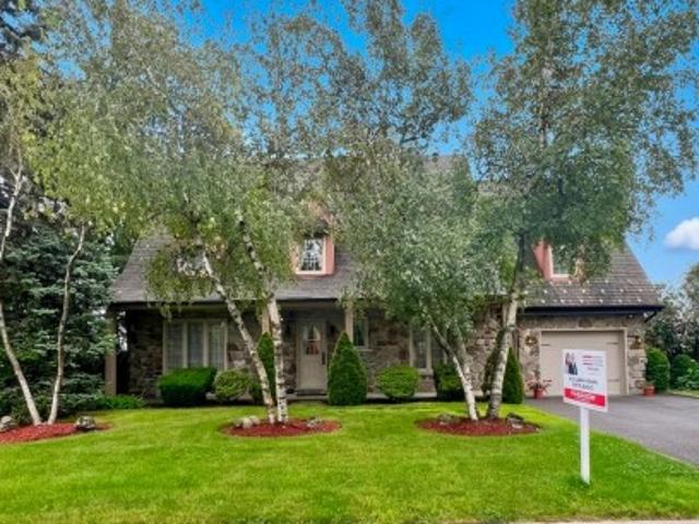 315 Rue Boivin, Montréal L'Île Bizard/Sainte Geneviève, QC, H9C 2B2 house for sale | Listing ID 18494 | Royal LePage